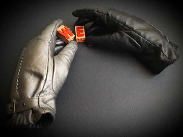 Best Gloves and Footwear for Motorsport Drivers