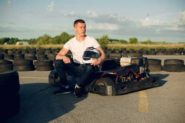 Evaluating the Value of Iconic Motorsport Models