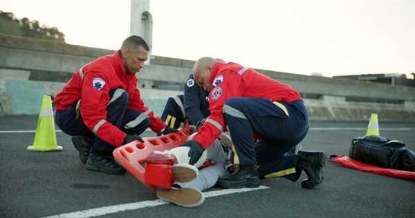 Assessing Risks and Potential Emergencies on the Track